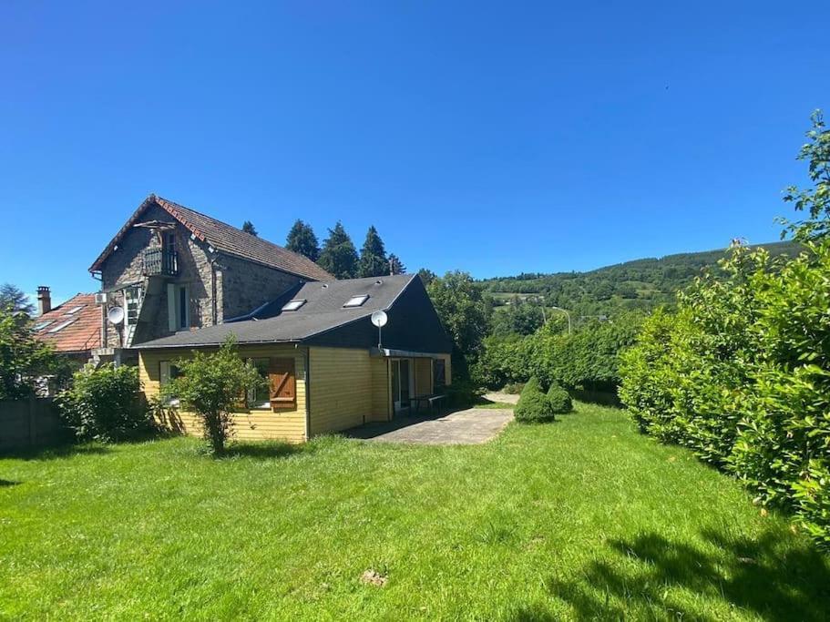 Maison Lumineuse Et Spacieuse Avec Terrain Bourboule Zewnętrze zdjęcie
